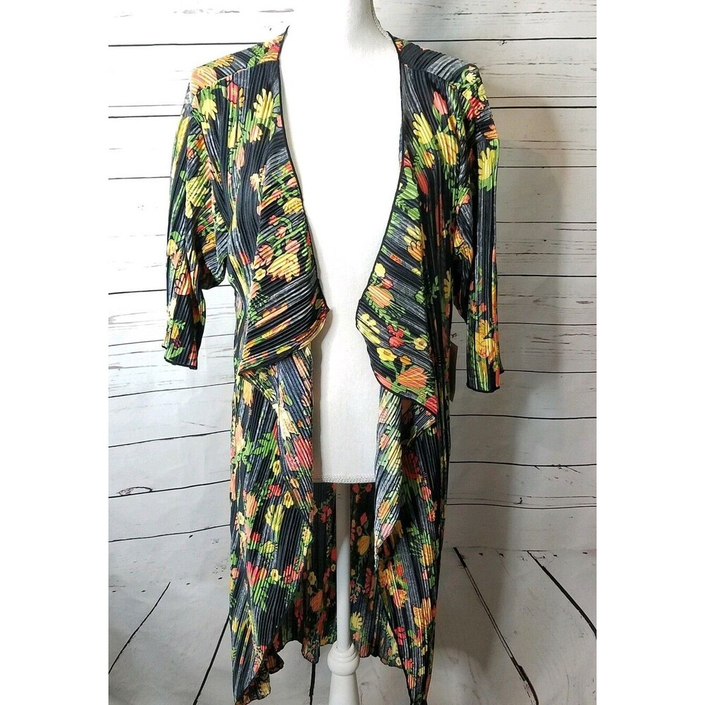 NWT LuLaRoe SHIRLEY Small Wild Flowers Black Floral Long Kimono Cover Up S